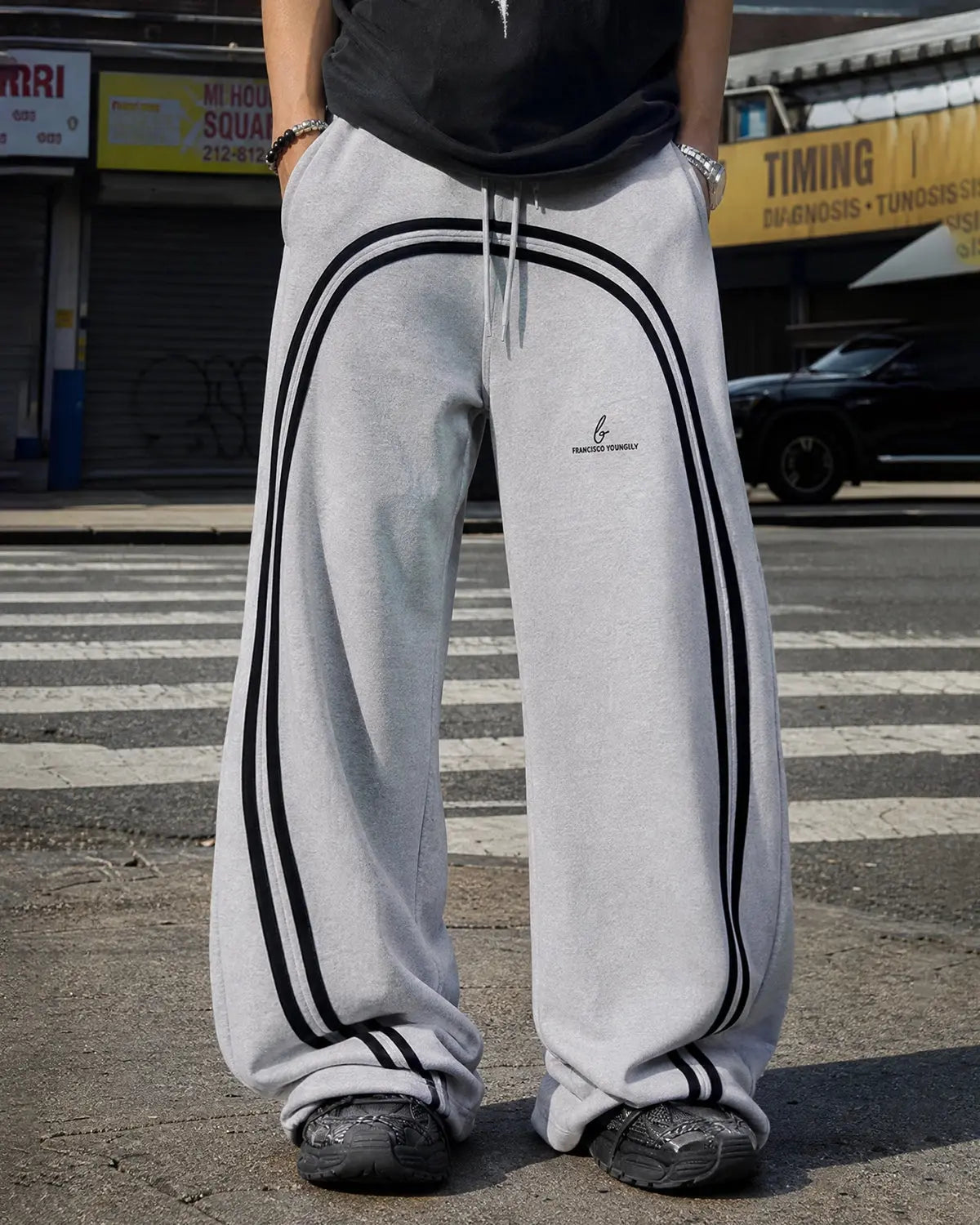 Pantalon de jogging large en coton à bandes courbes – vue 1