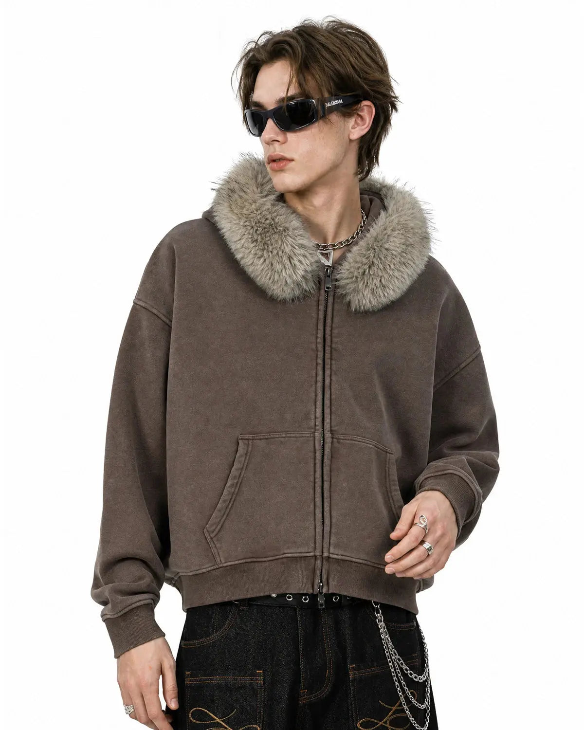 Sweat zippé délavé à capuche bordée de fausse fourrure – vue 10