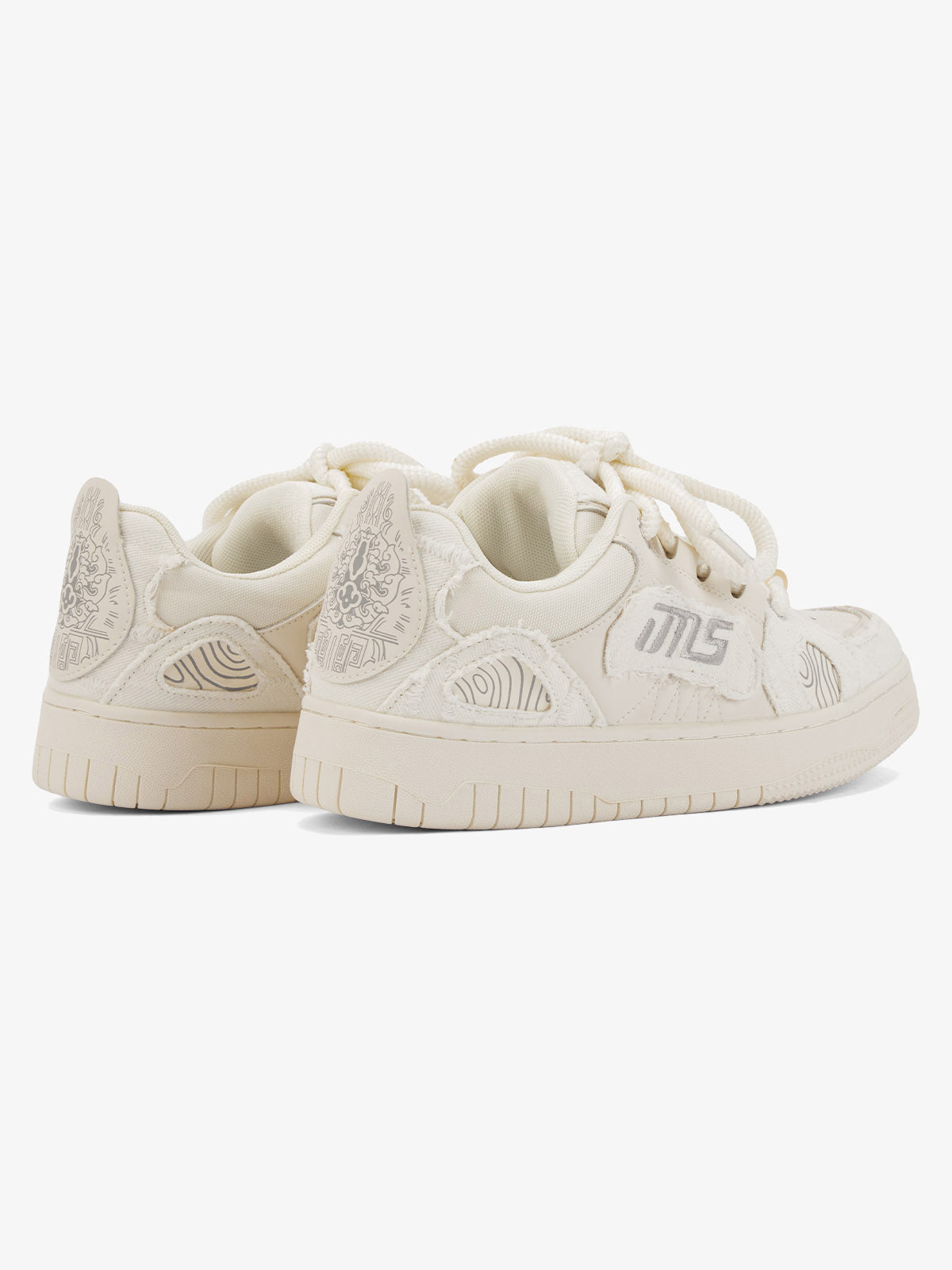 Baskets blanches à broderies et motifs lettrés – vue 4