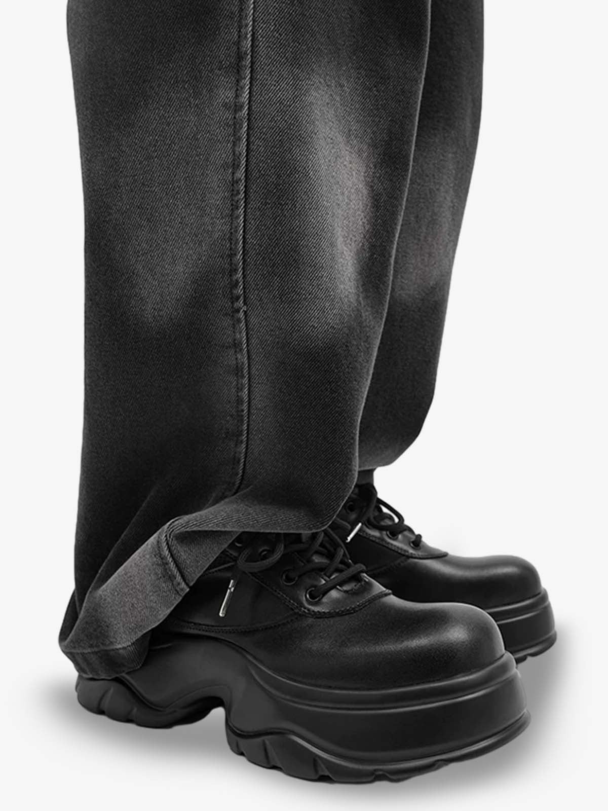 Chaussures noires à lacets et semelle plateforme – vue 3