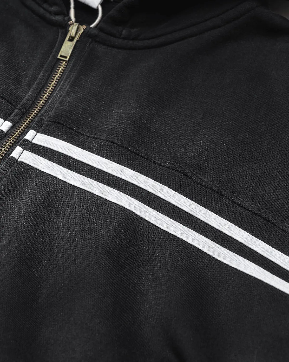 Sweat à capuche zippé noir délavé à bandes – vue 6