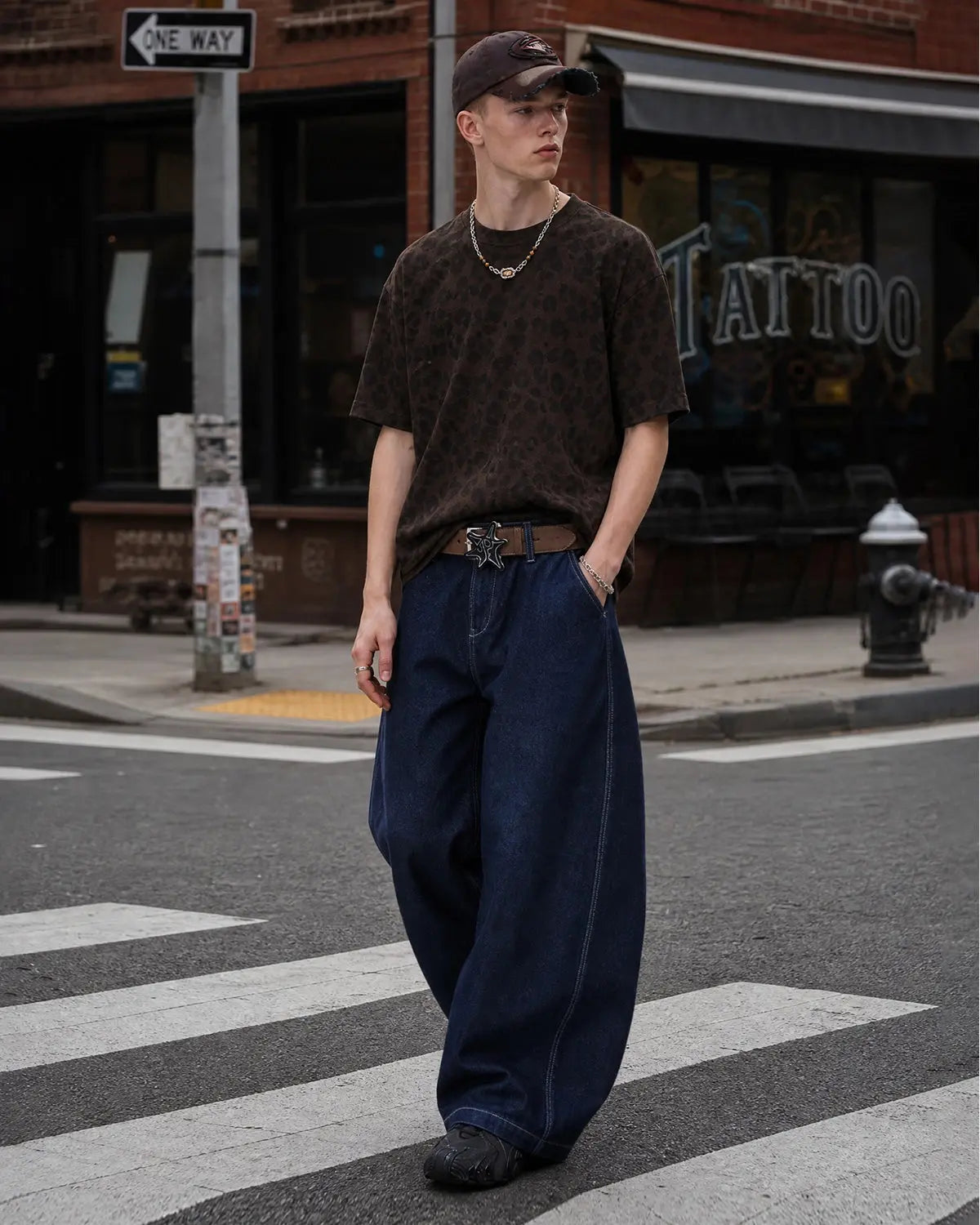 Jean baggy bleu délavé à coupe barrel – vue 3