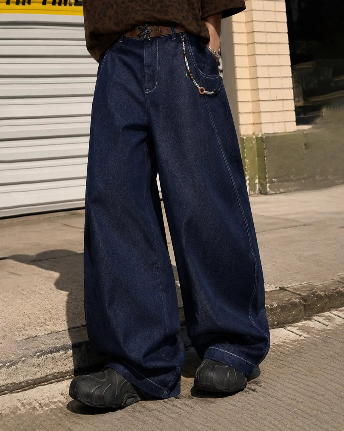 Jean baggy bleu délavé à coupe barrel – vue 6